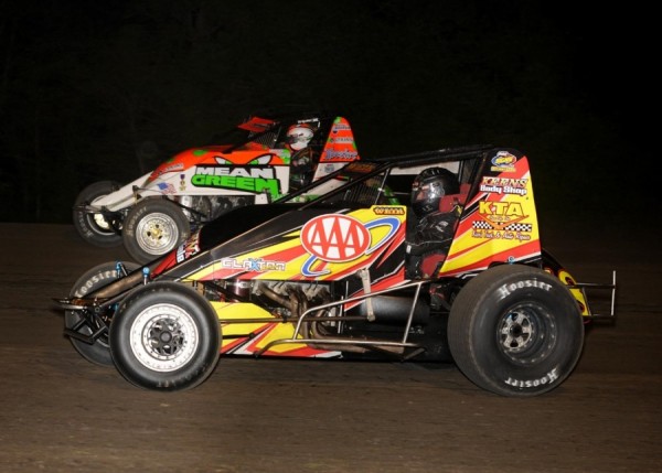 Scotty Weir (inside) and Brady Bacon run side-by-side during Friday night's USAC AMSOIL National Sprint Car feature at Gas City (Ind.) I-69 Speedway. (TRAVIS BRANCH PHOTO)
