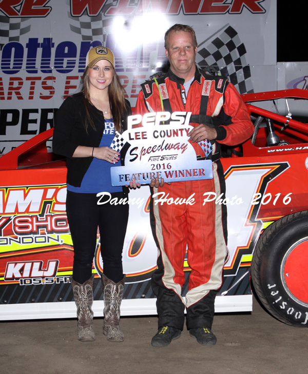 Sam Halstead wins crate late model feature at Lee County Speedway.