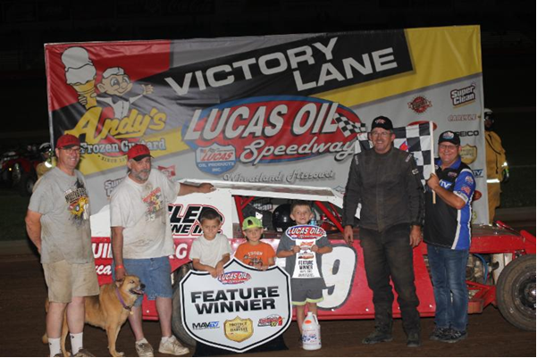 Steve Muilenburg earned his first Ozark Golf Cars USRA B-Mod victory of the season Saturday night at Lucas Oil Speedway. (Chris Bork photo)