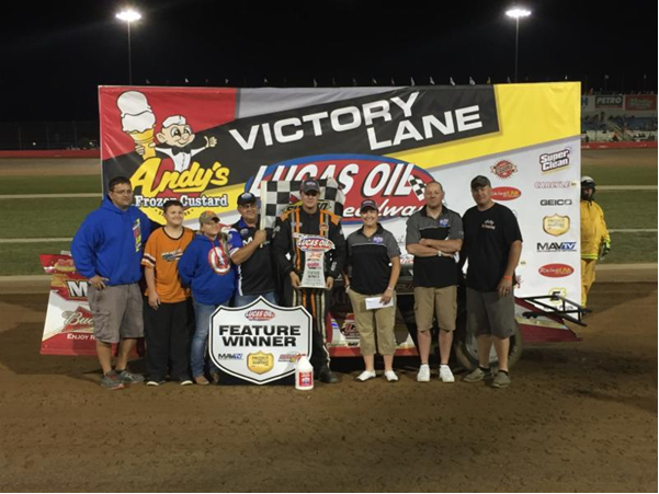 Lucas Schott held on to win the featured Pitts Homes USRA Modified main event Saturday night at Lucas Oil Speedway. (Dylan Robinson photo)