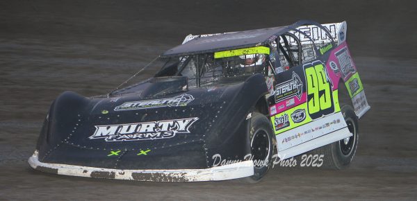 Murty outduels Thornton, McKenna and Sobbing in Lee County Barn Burner